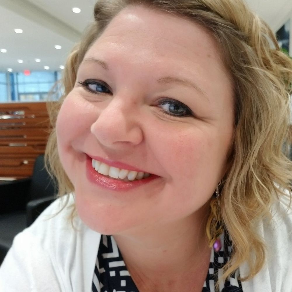 Meet your Posher, Casey